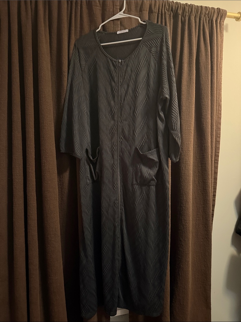 Long Sleeve Textured Maxi Dress - Black